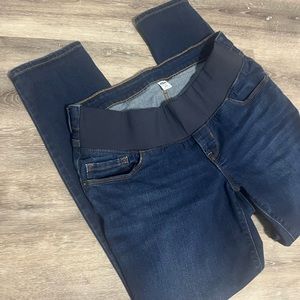 Old navy maternity skinny jeans